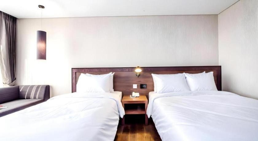 Odri Inn Jeju Esterno foto